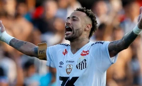 نيمار يشترط 3 أمور لتحديد مستقبله مع سانتوس